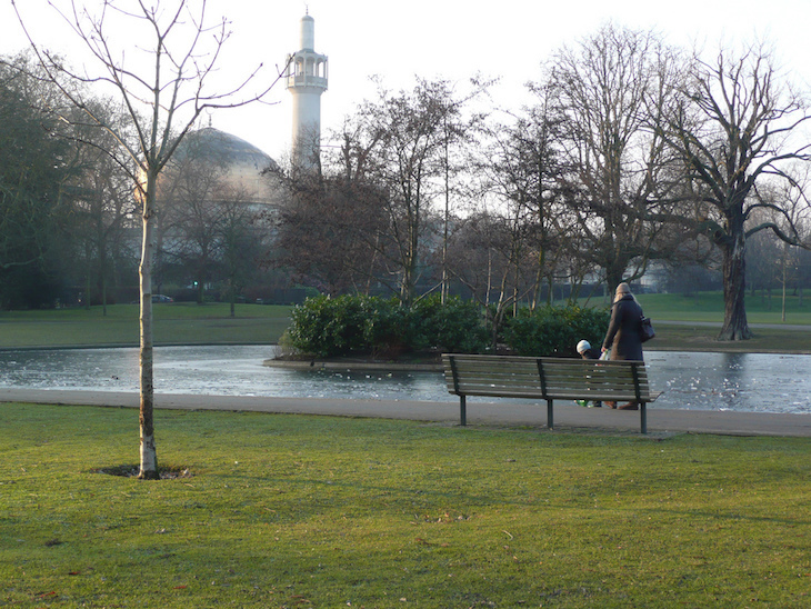 3296036114_889b735a92_b